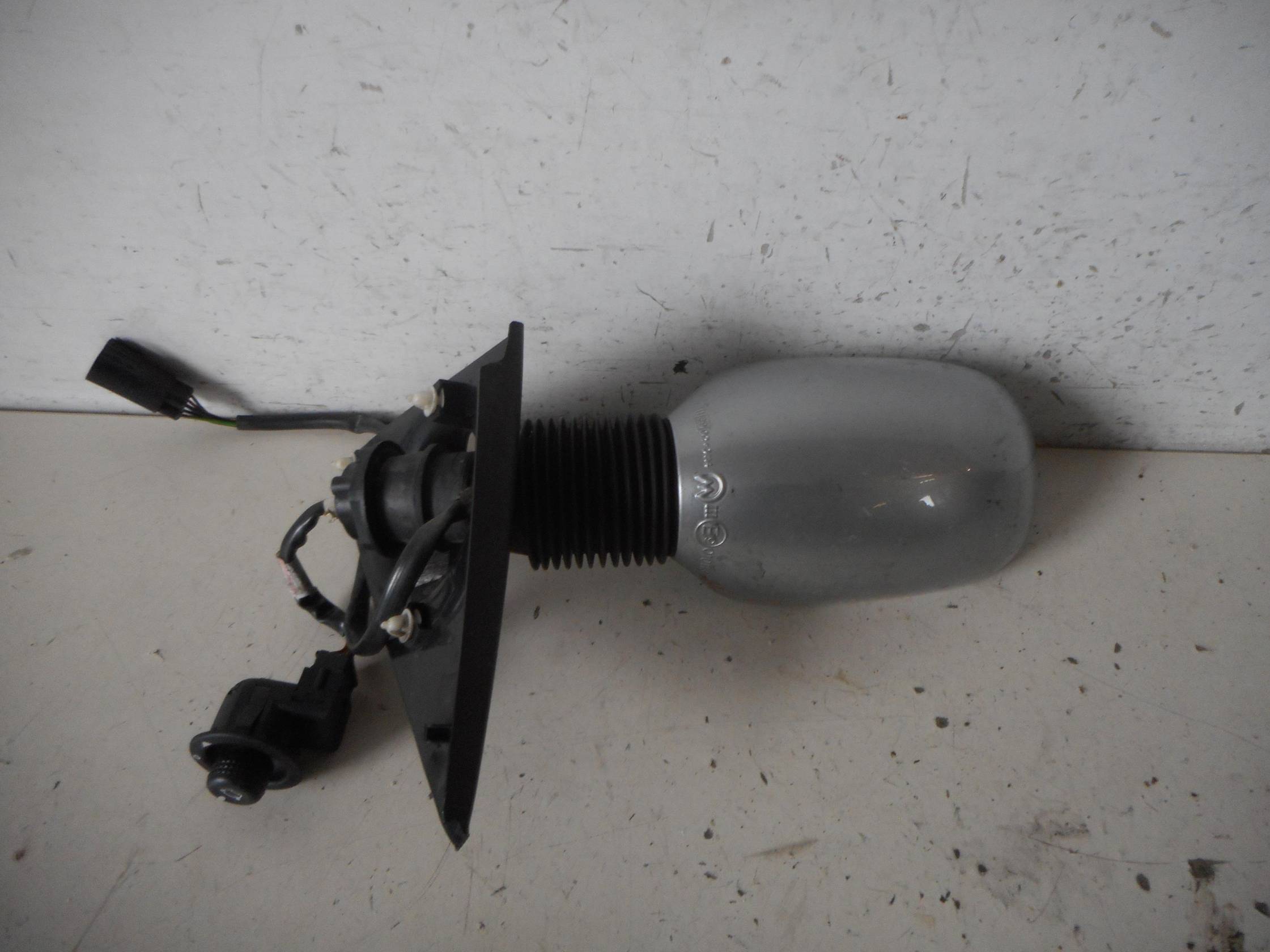 Retrovisore est. regolaz. elettr. sx.